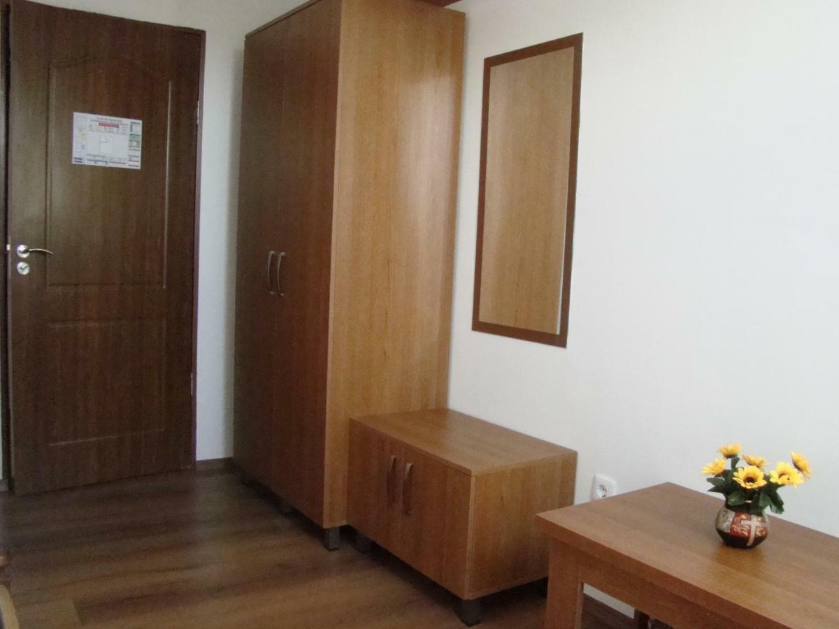 ホテル Casa Hora スチャヴァ エクステリア 写真